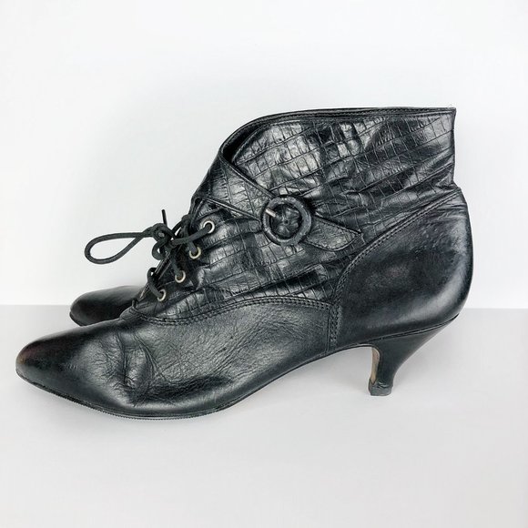 Vtg 80s Embossed Leather Ankle Boots - Picture 2 of 8